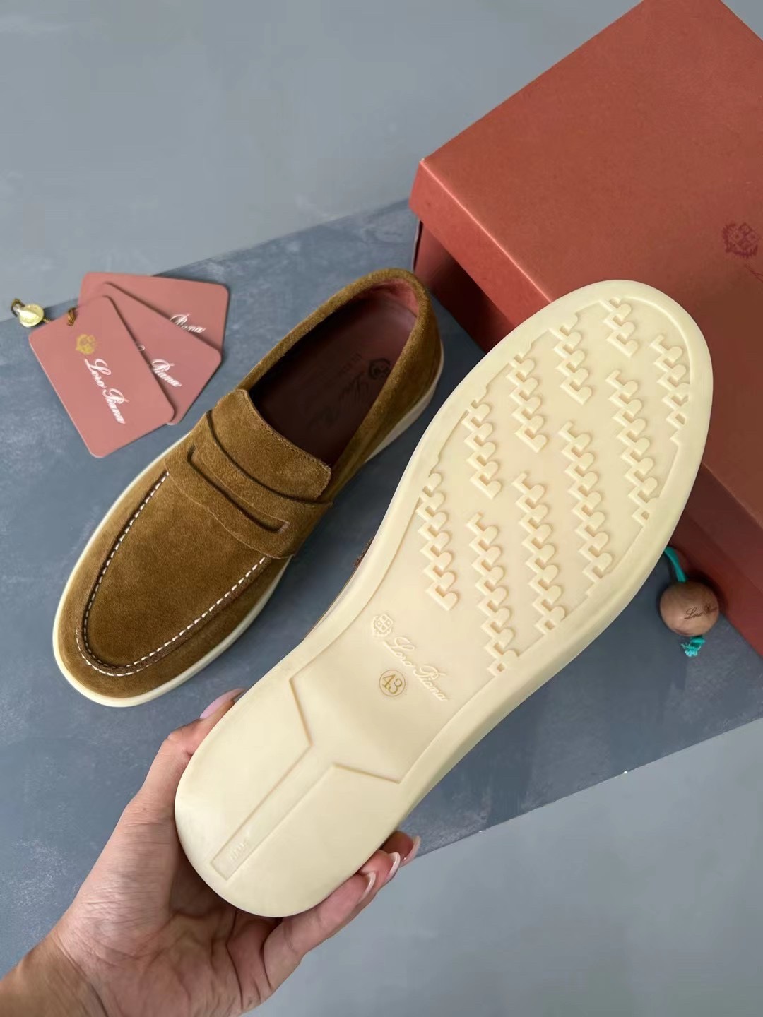 Loro Piana shoes 285 - vstockx