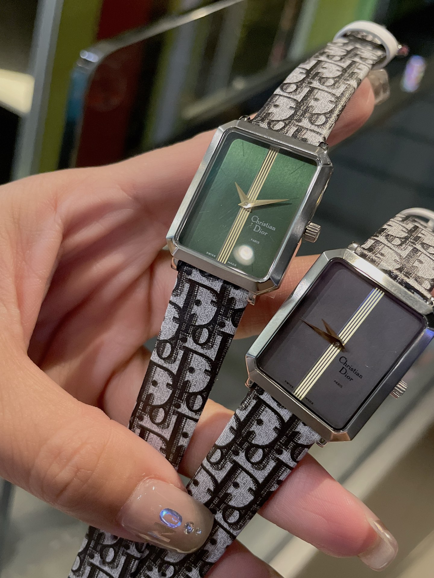 Watches Dior 323375 size:26*32 mm - vstockx