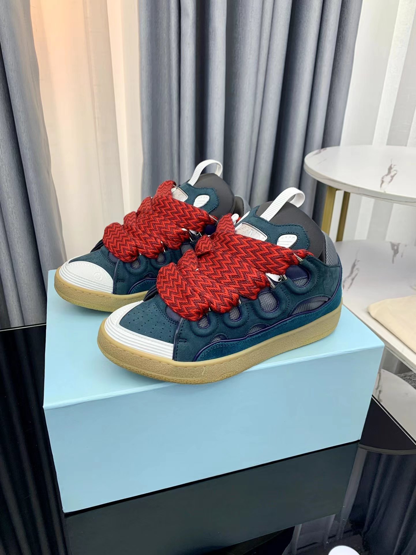 Lanvin Curb Sneaker - vstockx