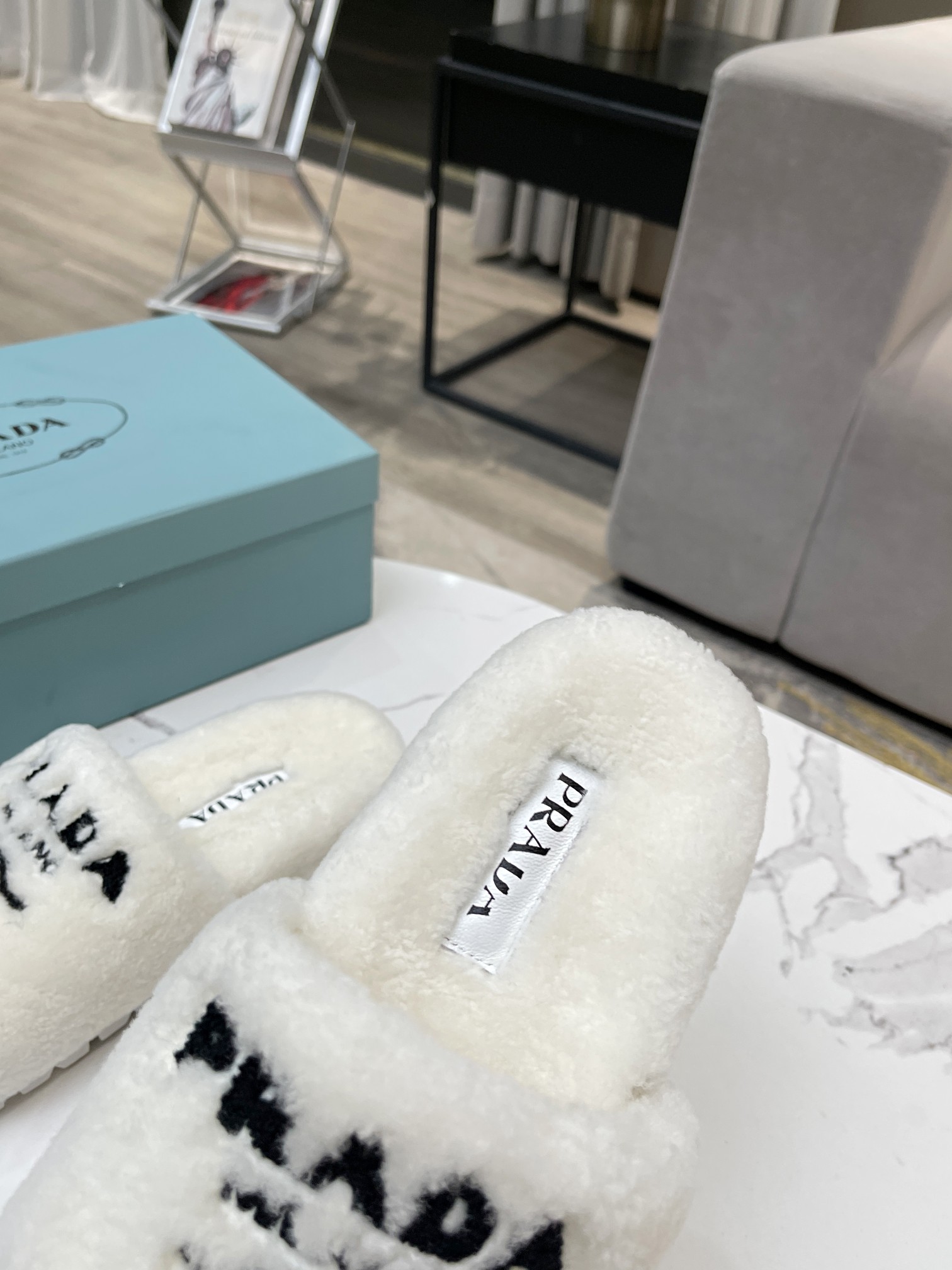 Prada Flat Sandals 5 - vstockx