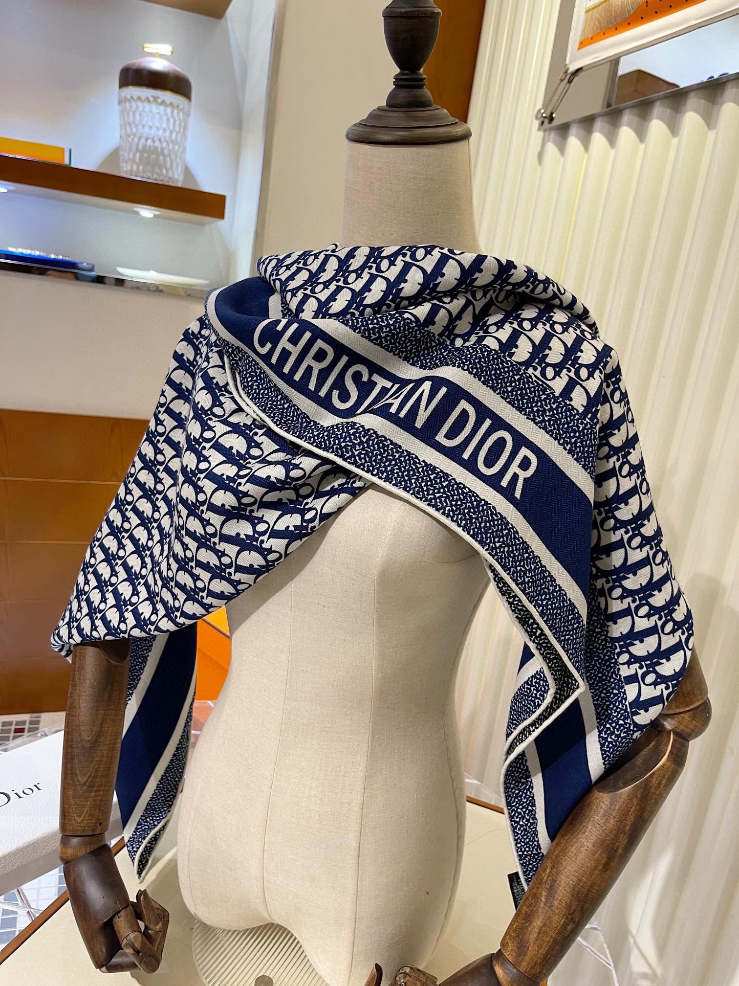 Streetwear Scarf Dior 329002 - vstockx