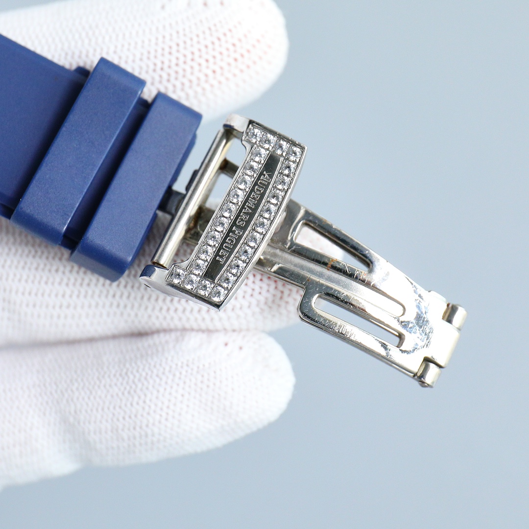 Watches AudemarsPiguet 323122 size:42*12 mm - vstockx