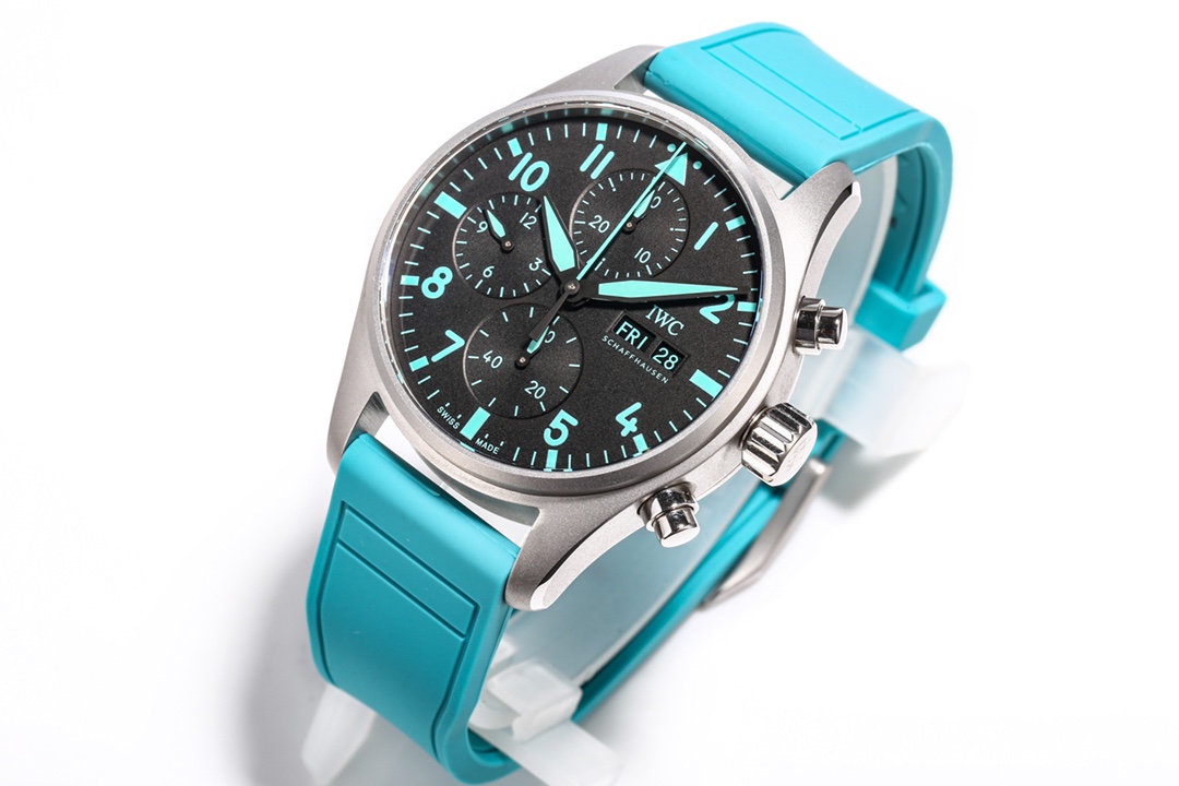 Watches IWS 323037 size:41 m - vstockx