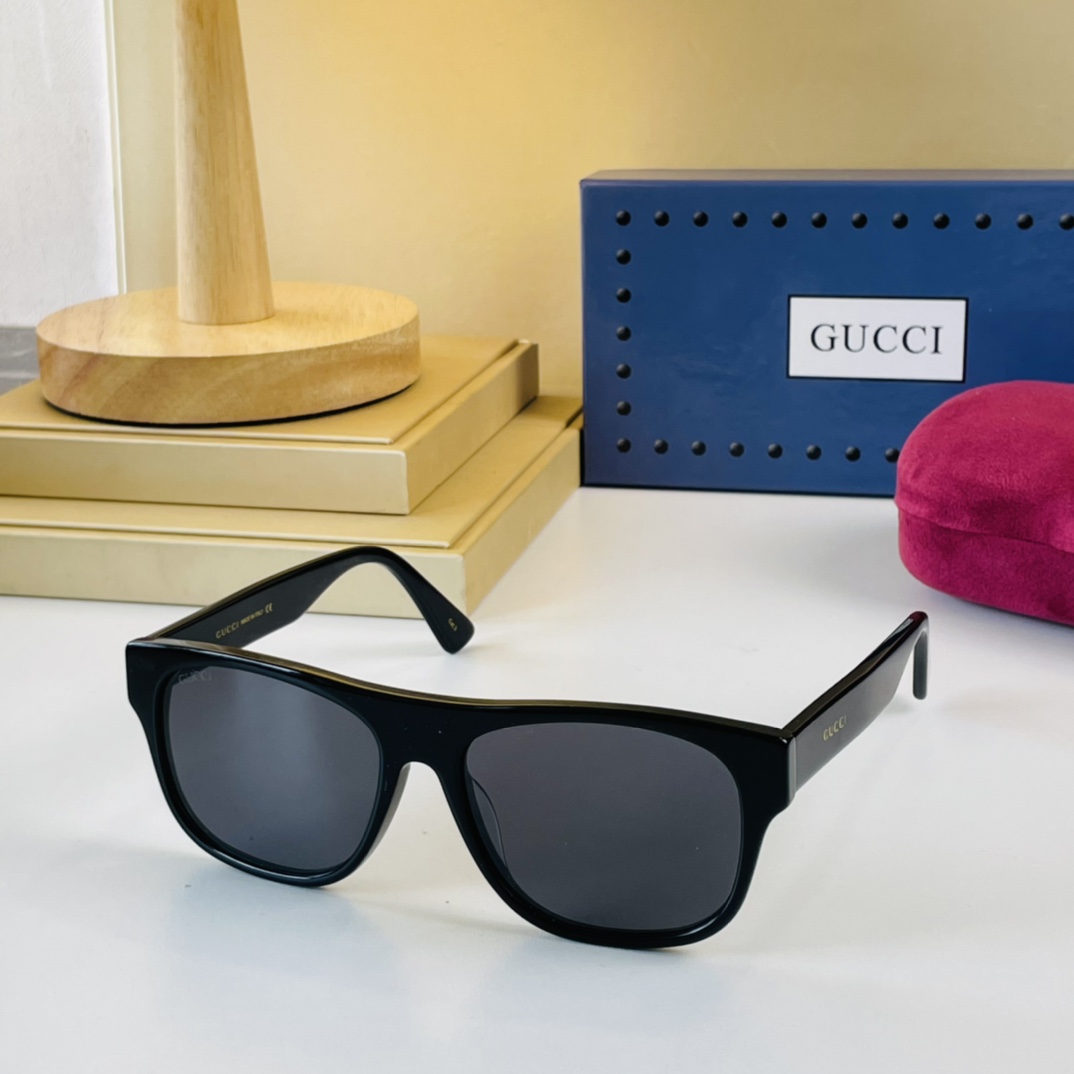 Sunglasses Gucci GG0341S size: 56��17-150 - vstockx