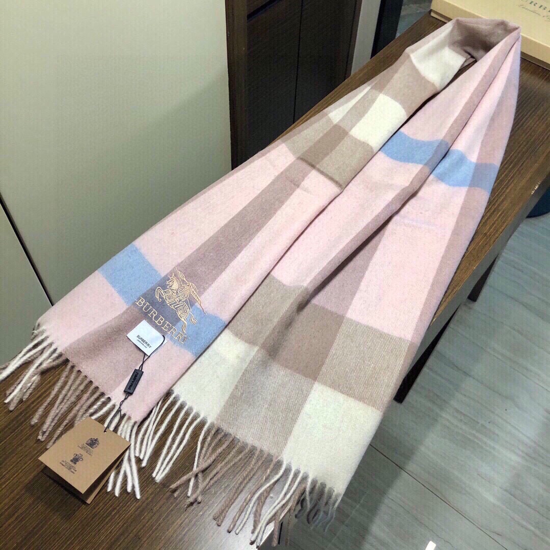 Streetwear Scarf Burberry 329073 size:180*35cm - vstockx