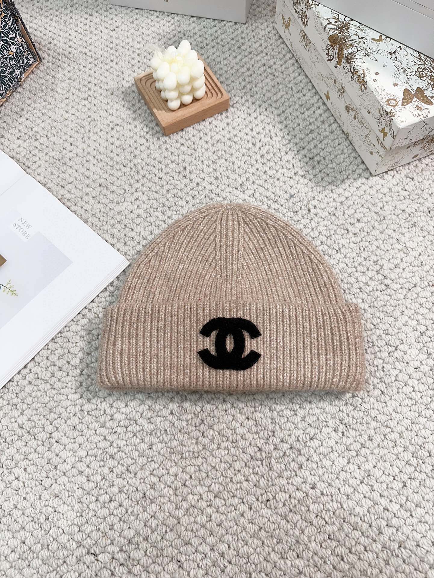 Streetwear Hat Chanel 329319 - vstockx