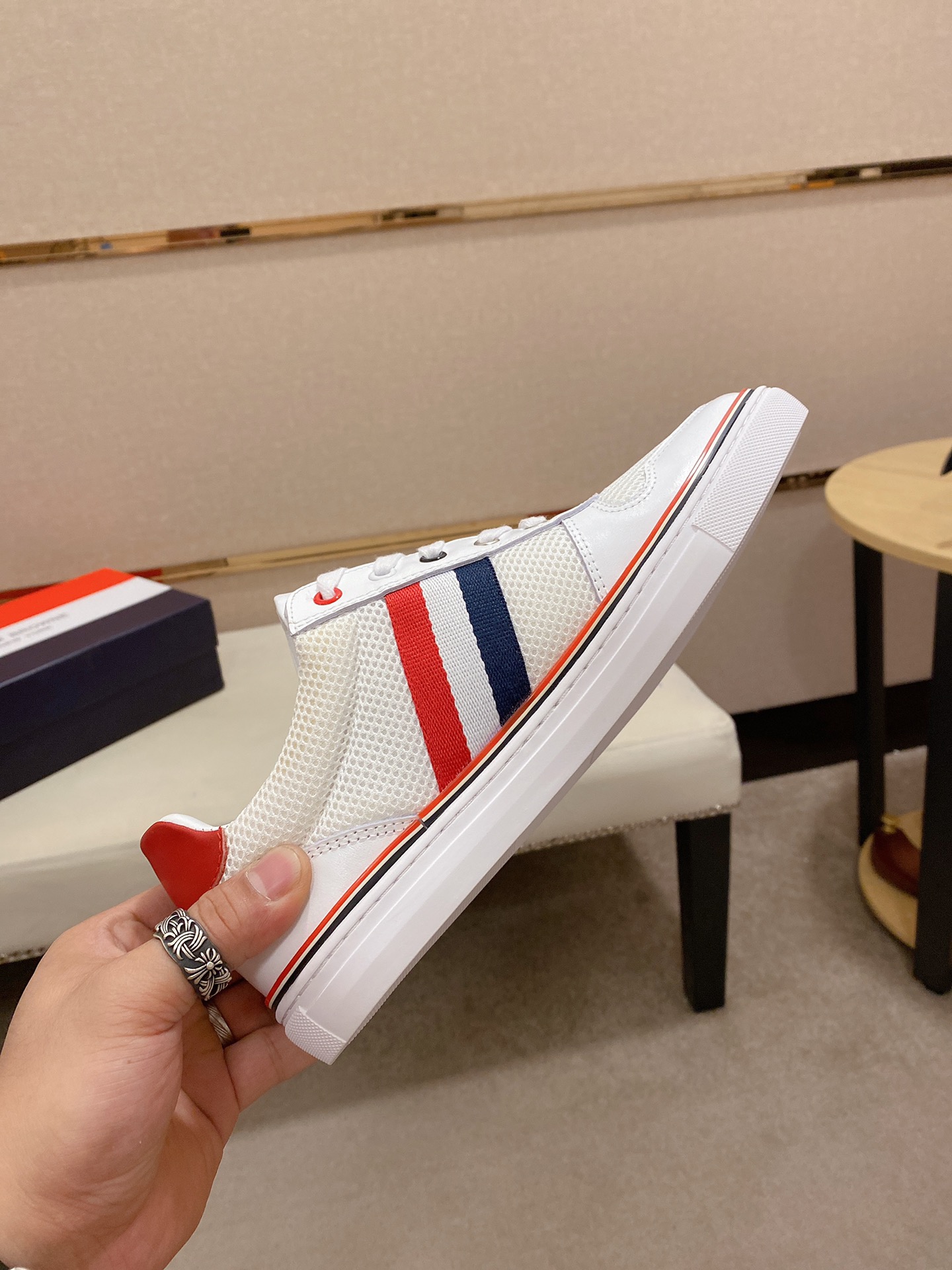 Thom Browne Low Top Sneaker 15 - vstockx