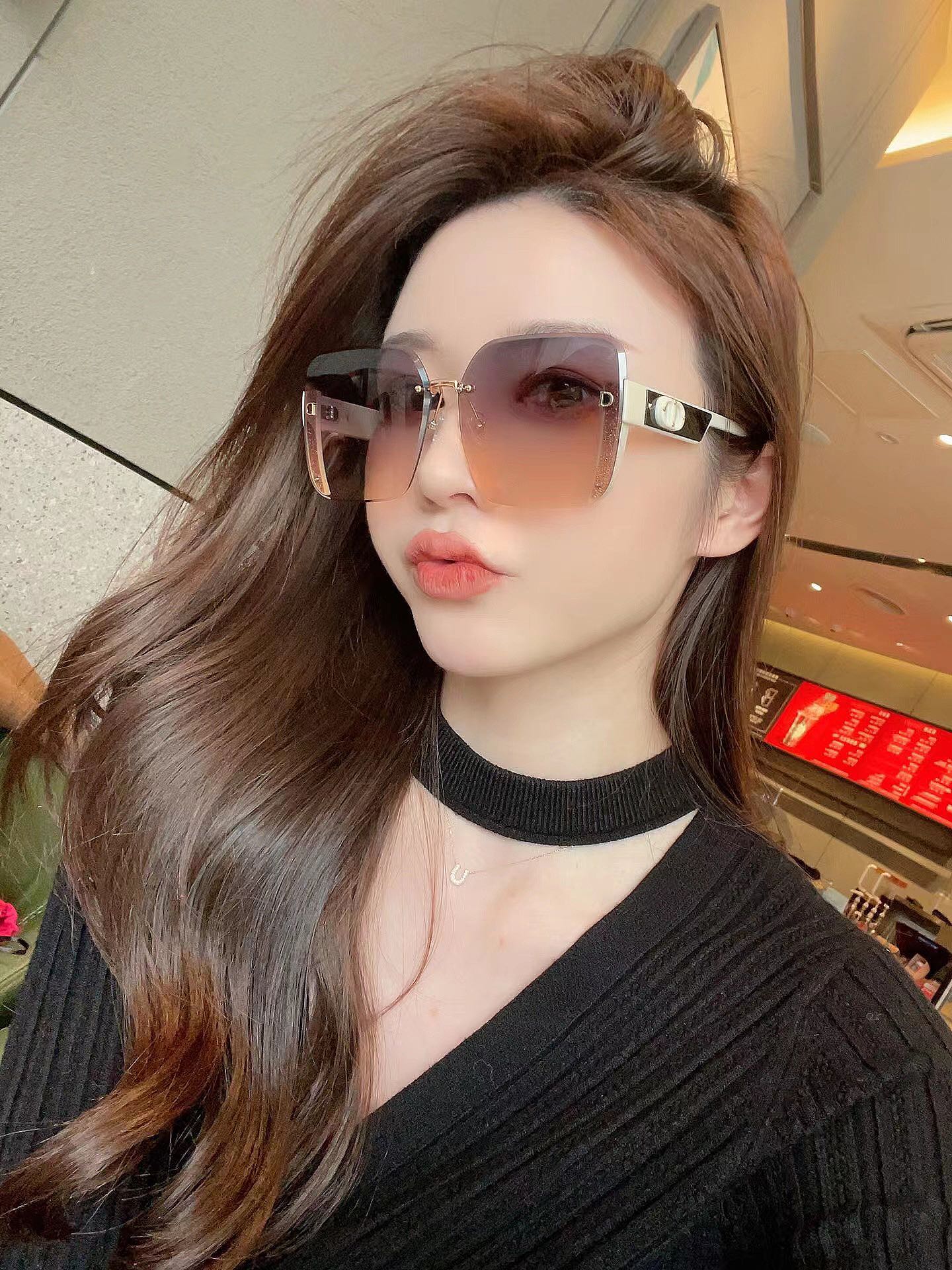 sunglasses Dior CD7971 - vstockx