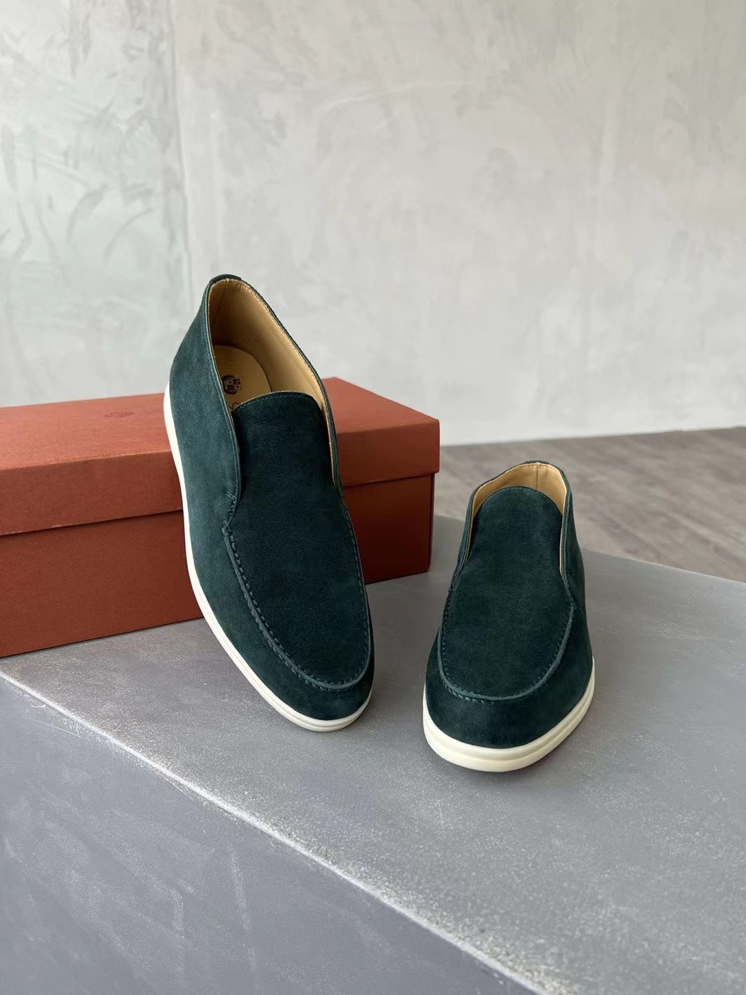 Loro Piana shoes 232 - vstockx