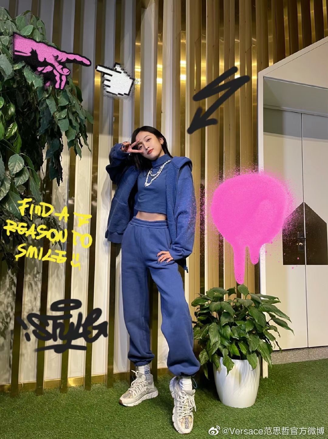 Versace Trigreca White Grey Barocco Print - vstockx