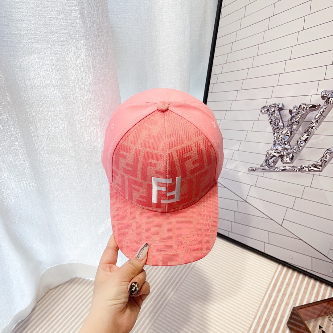 Streetwear Hat Fendi 328924 - vstockx