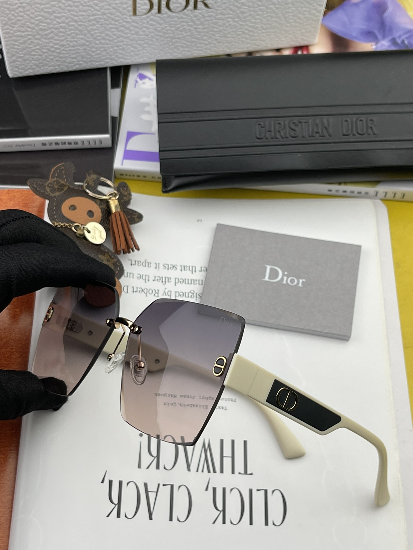 sunglasses Dior CD7159 - vstockx