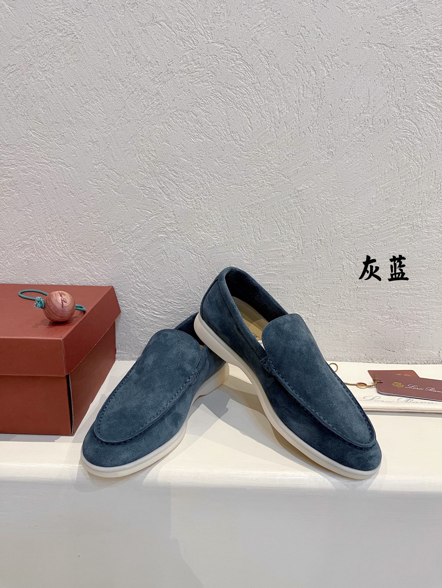 Loro Piana shoes 201 - vstockx