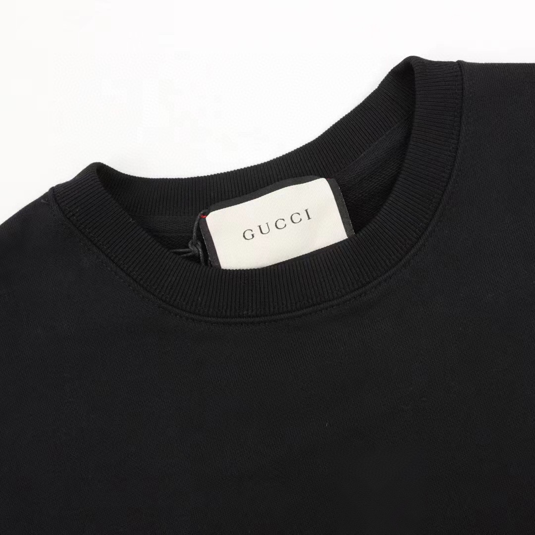 Clothes Gucci 338 - vstockx