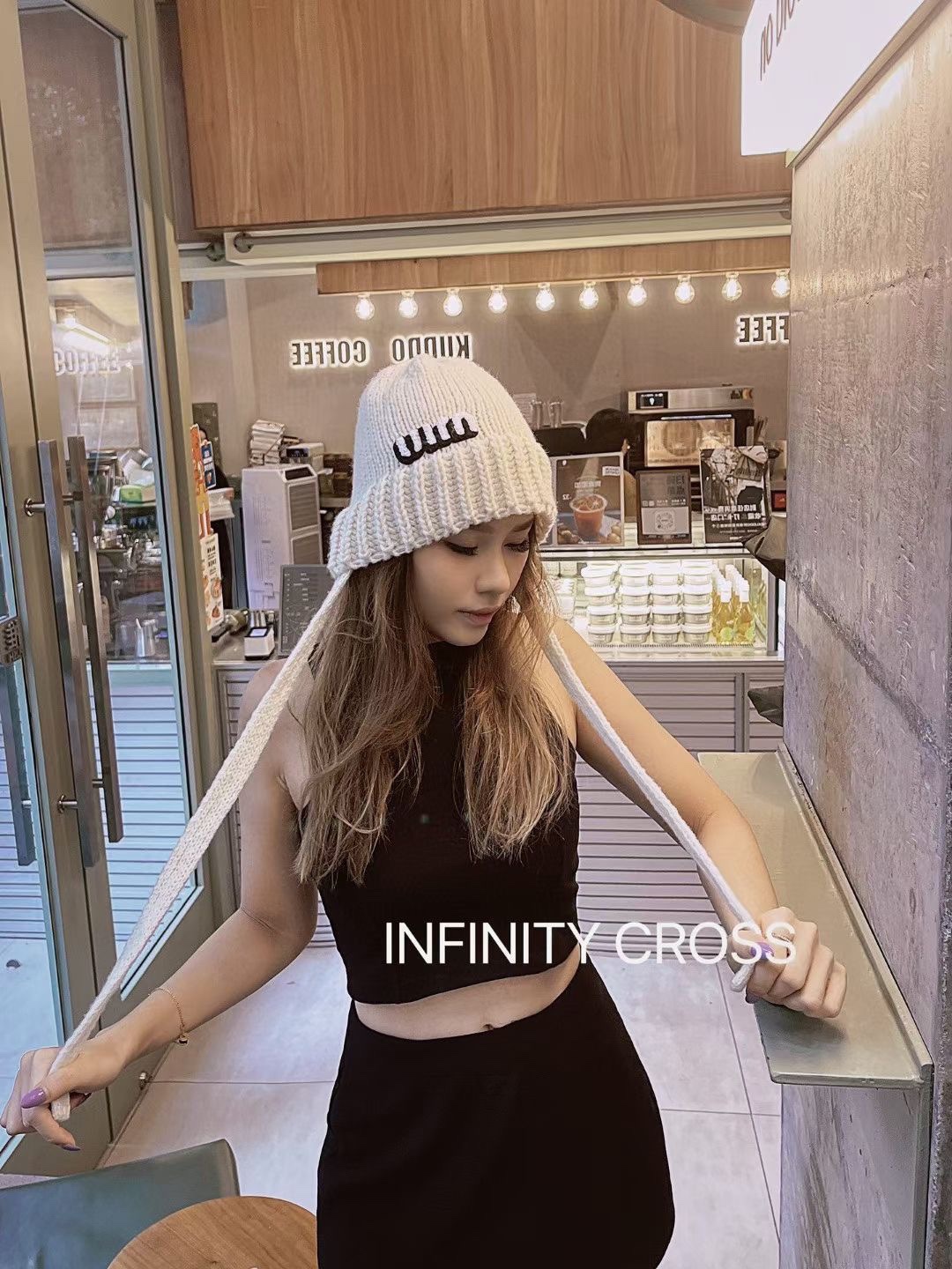 Streetwear Hat Miu 328901 - vstockx