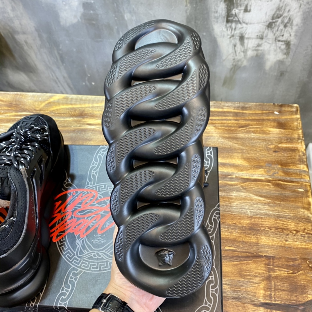 Versace Chain Reaction Black - vstockx