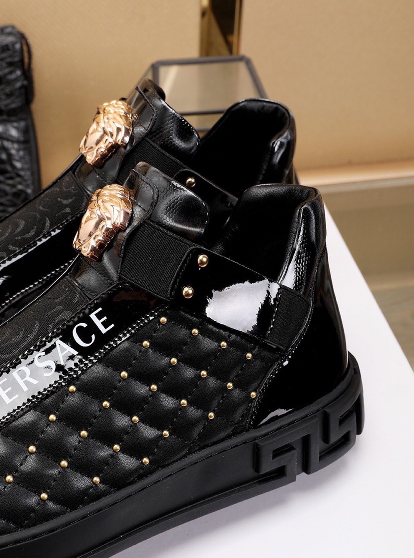 Versace High Top Sneaker 2 - vstockx