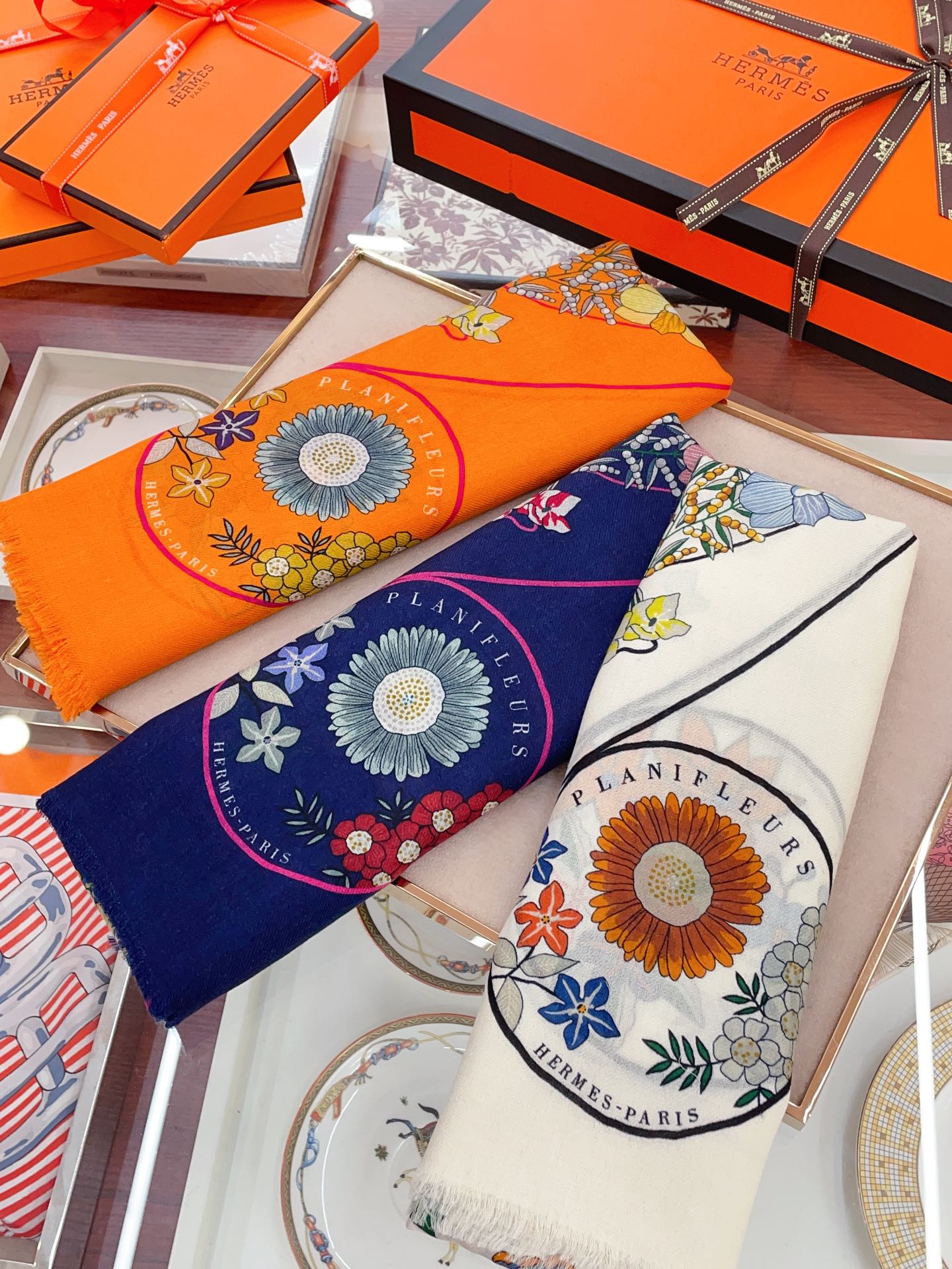 Streetwear Scarf Hermes 328746 SIZE:200*100cm - vstockx