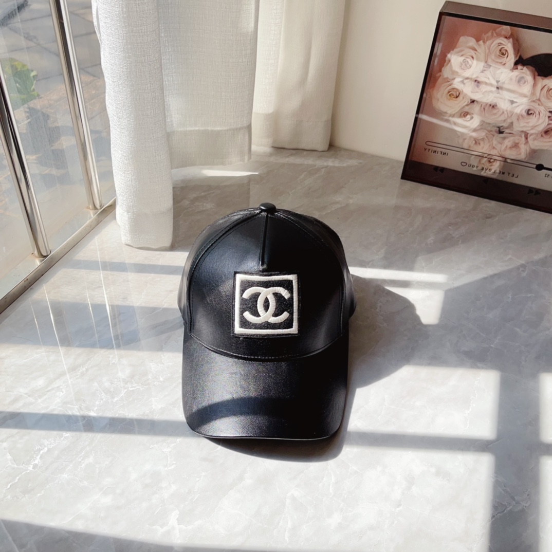 Streetwear Hat Chanel 329376 - vstockx