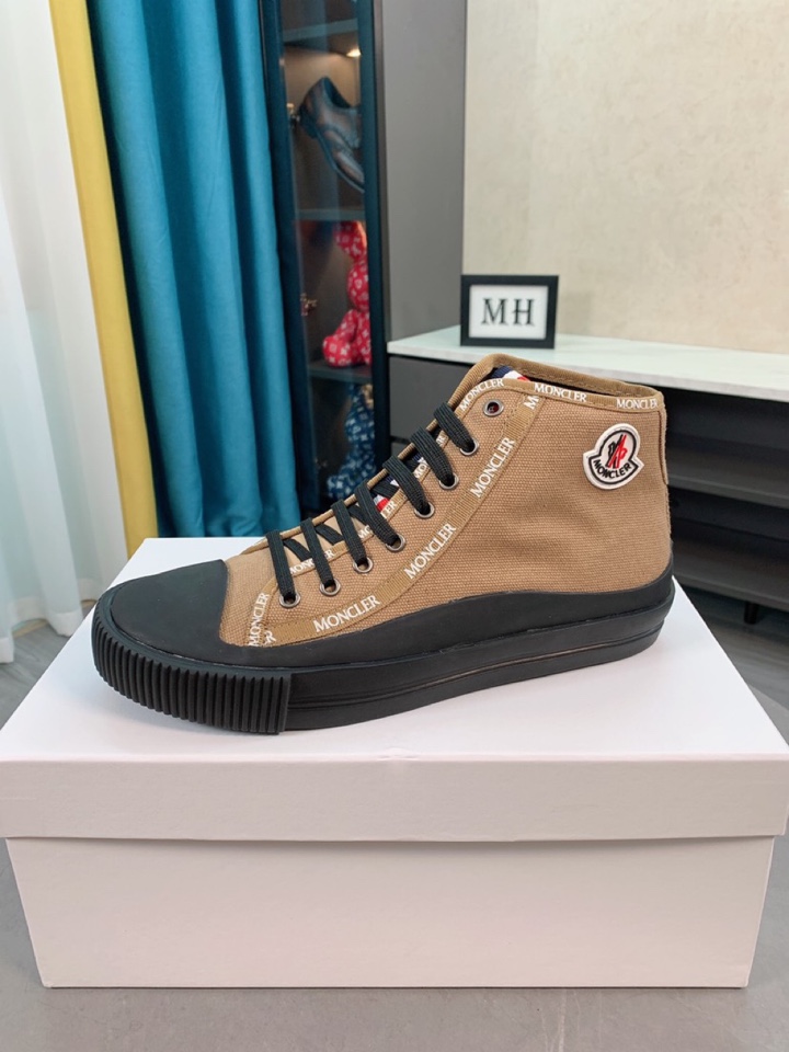 Moncler Lissex High Top Sneakers 7 - vstockx