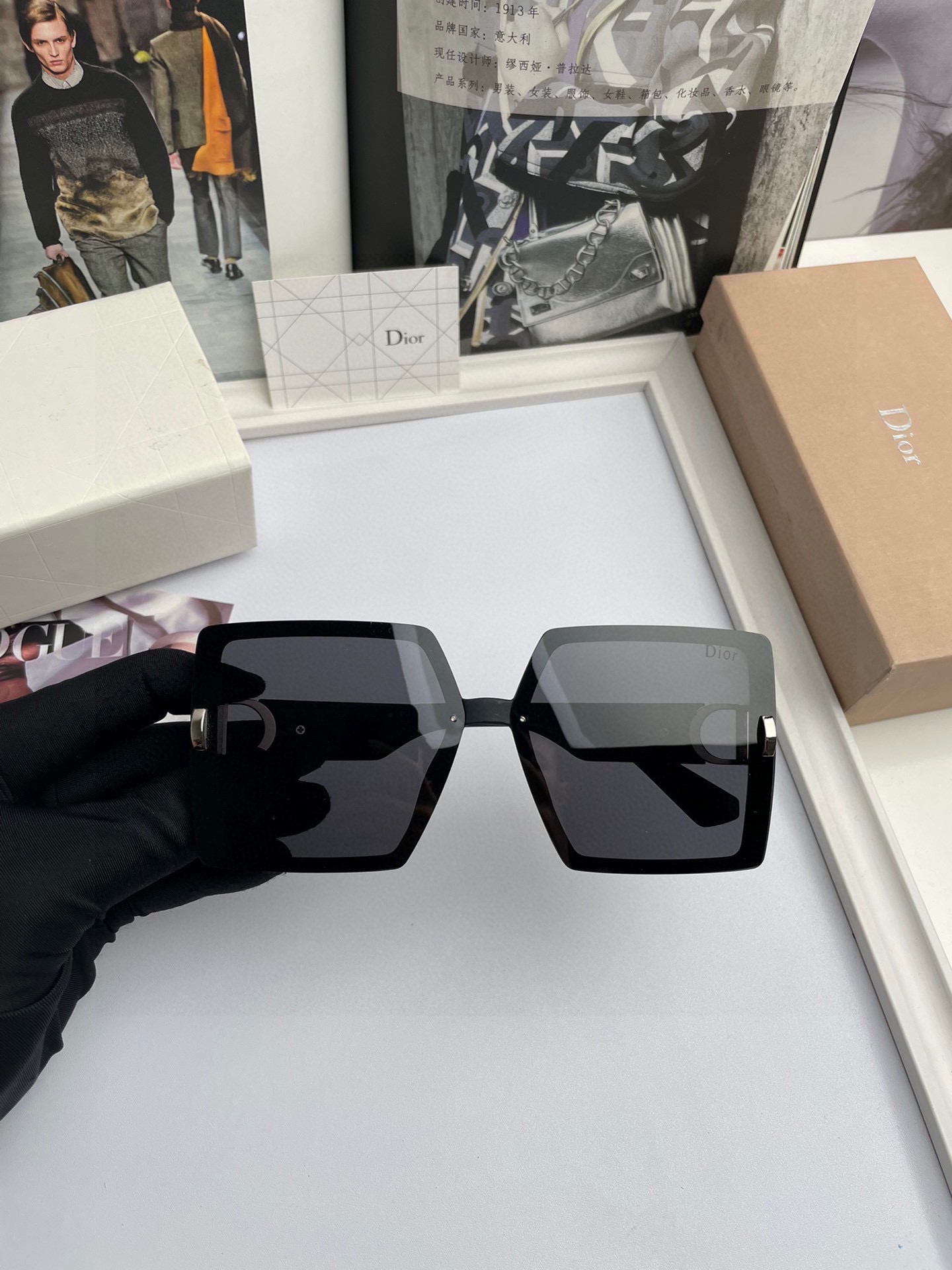 sunglasses Dior 5015 - vstockx