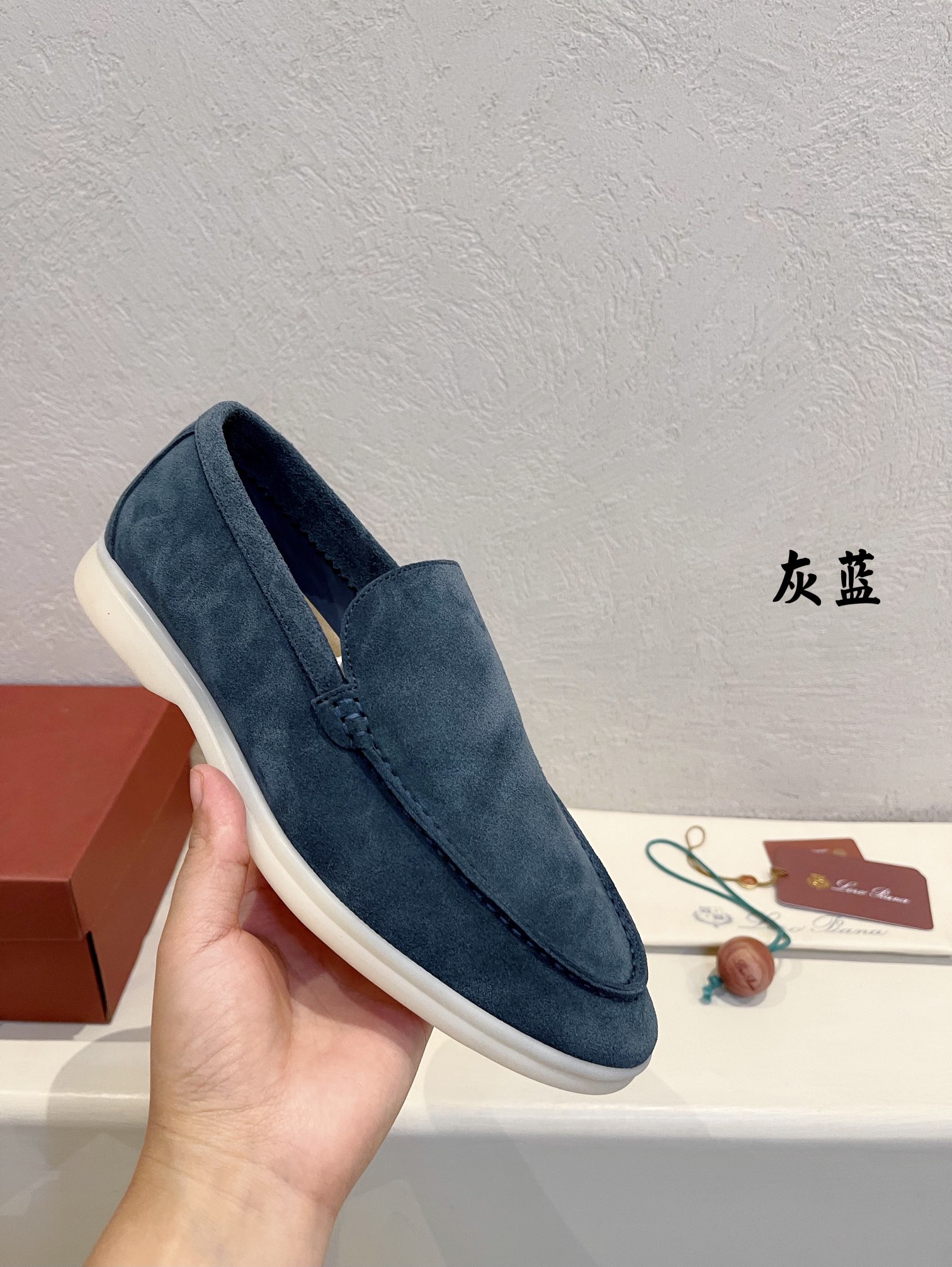 Loro Piana shoes 201 - vstockx
