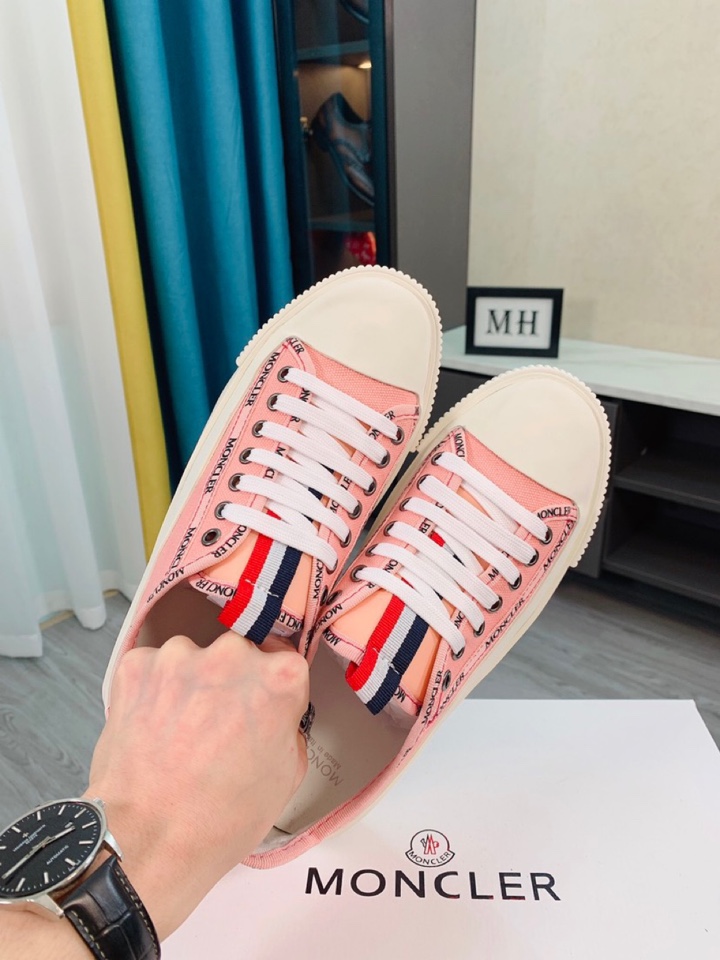 Moncler Lissex High Top Sneakers 1 - vstockx