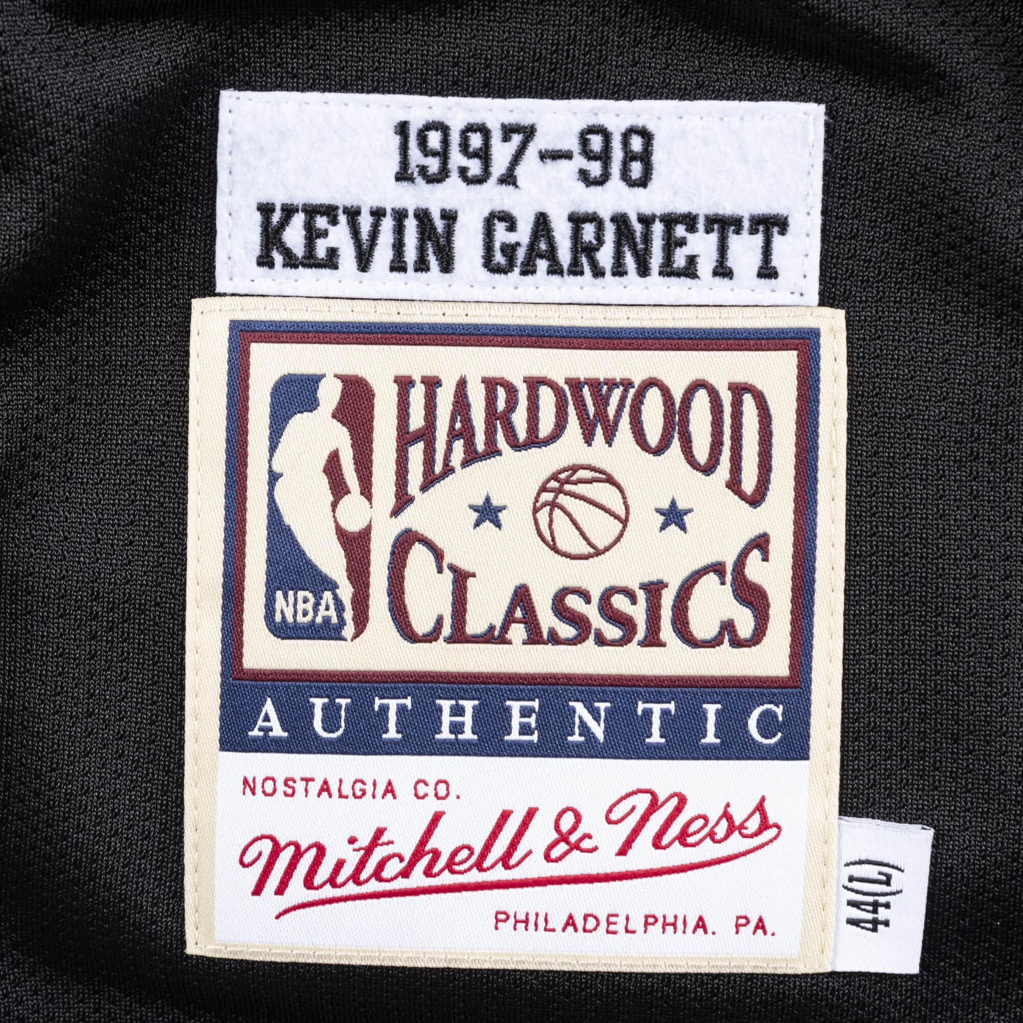 Authentic Jersey Minnesota Timberwolves Alternate 1997-98 Kevin Garnett - vstockx