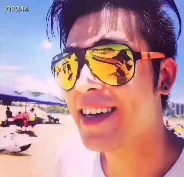 Sunglasses Gucci GG2252 size:62 13-135 - vstockx