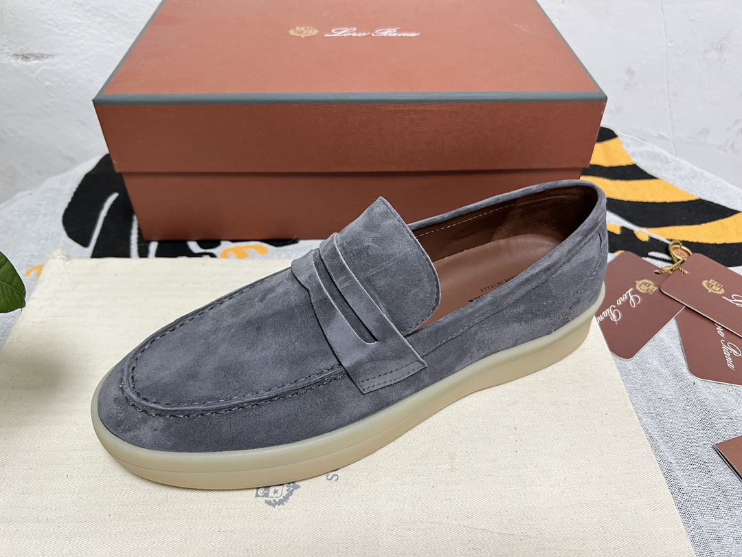Loro Piana shoes 273 - vstockx
