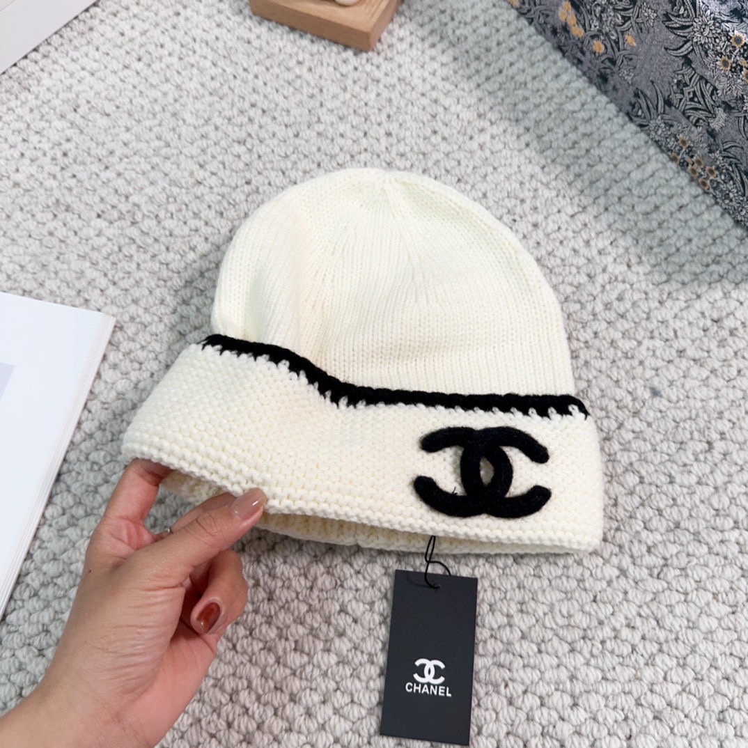 Streetwear Hat Chanel 329315 - vstockx