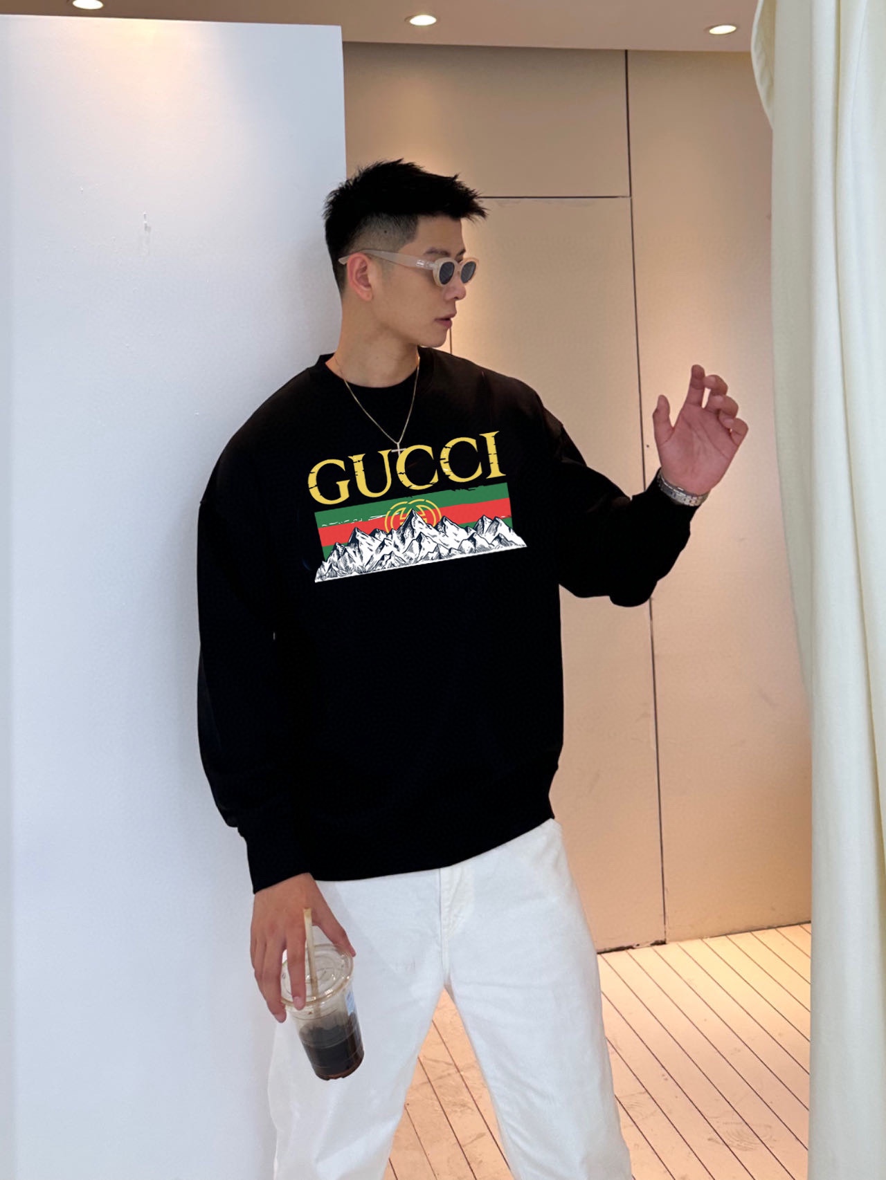 Clothes Gucci 321 - vstockx