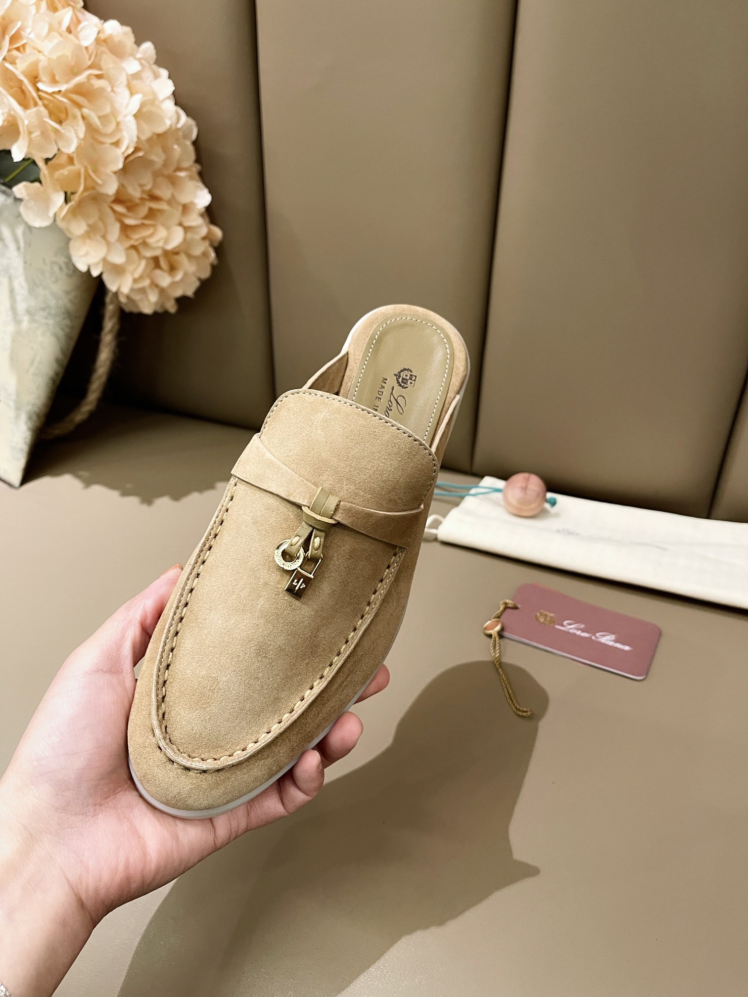 Loro Piana shoes 249 - vstockx