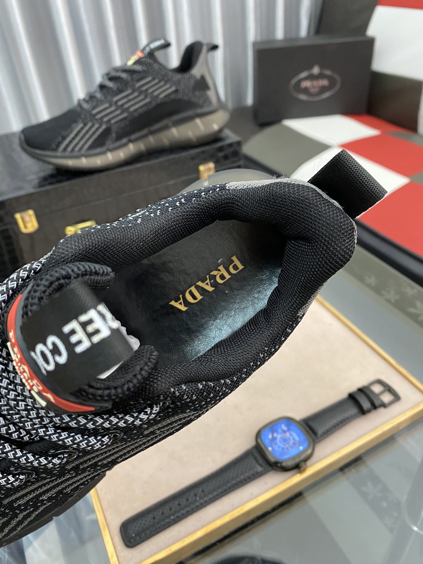 Prada Low Top sneaker 17 - vstockx