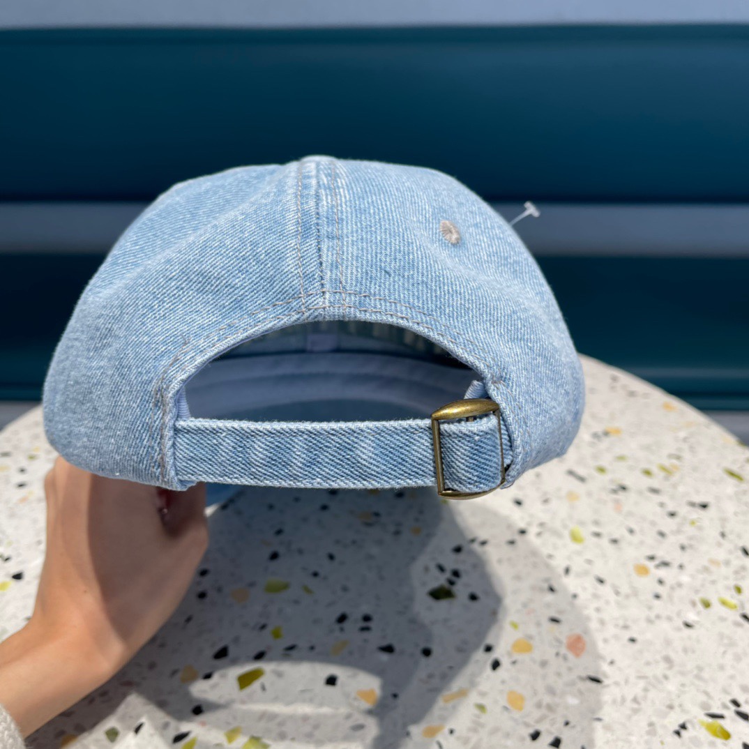 Hat Prada 5 - vstockx