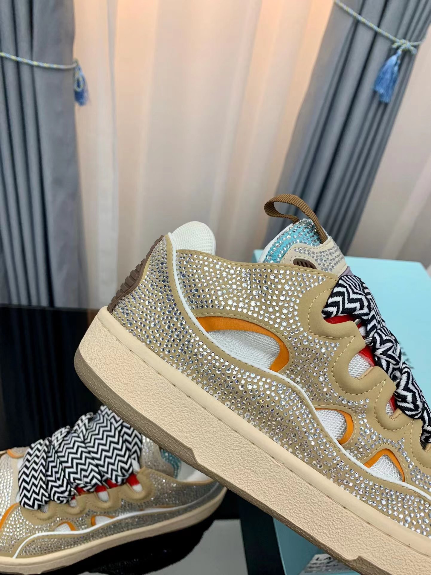 Lanvin Leather Curb Grey sequins - vstockx