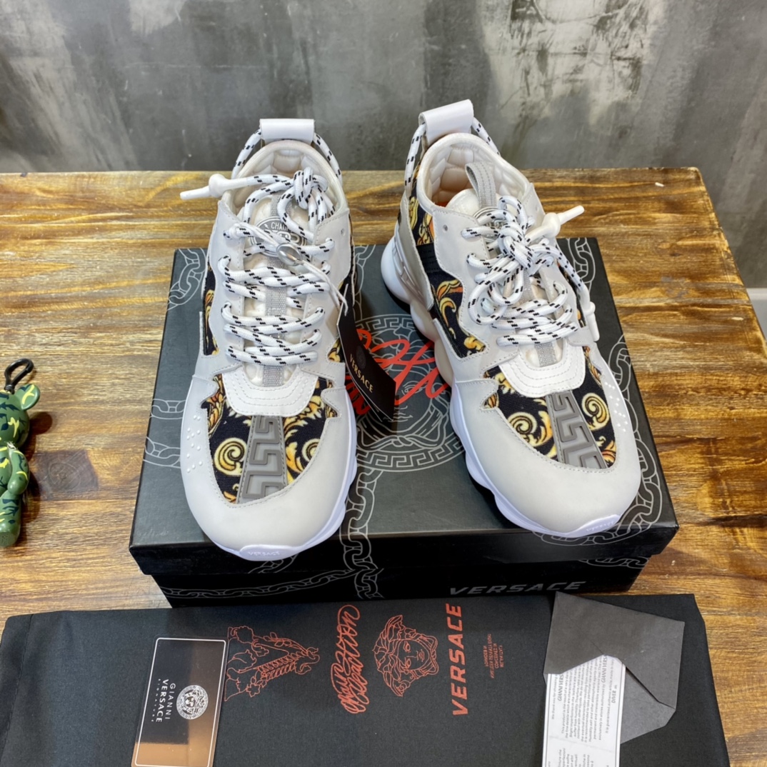 Versace Chain Reaction 2 Barocco Print White Black Yellow (W) - vstockx