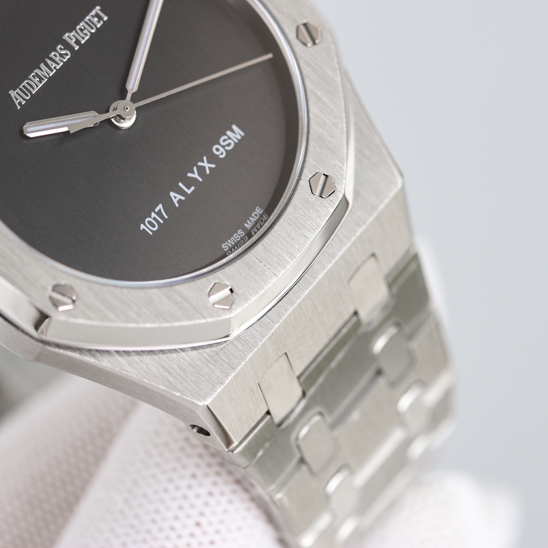 Watches AudemarsPiguet 15550ST 323152 size:37 mm - vstockx