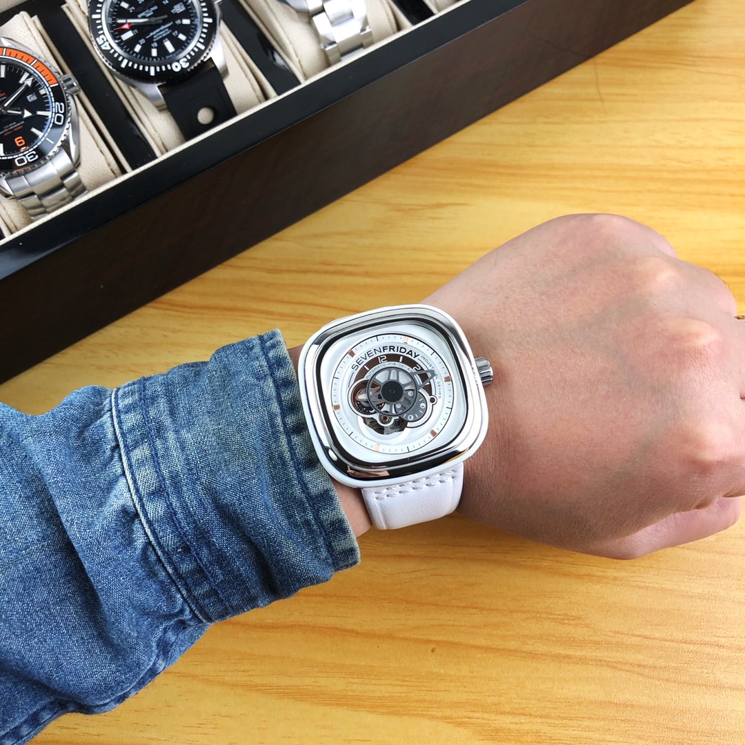 Watches Seven Friday 322824 size:47*13 mm - vstockx