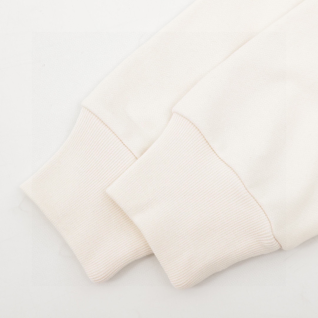 Clothes Gucci 322 - vstockx