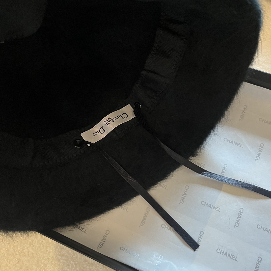 Streetwear Hat DIOR 329192 - vstockx
