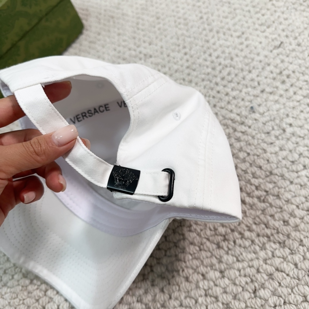 Streetwear Hat Versace 329308 - vstockx