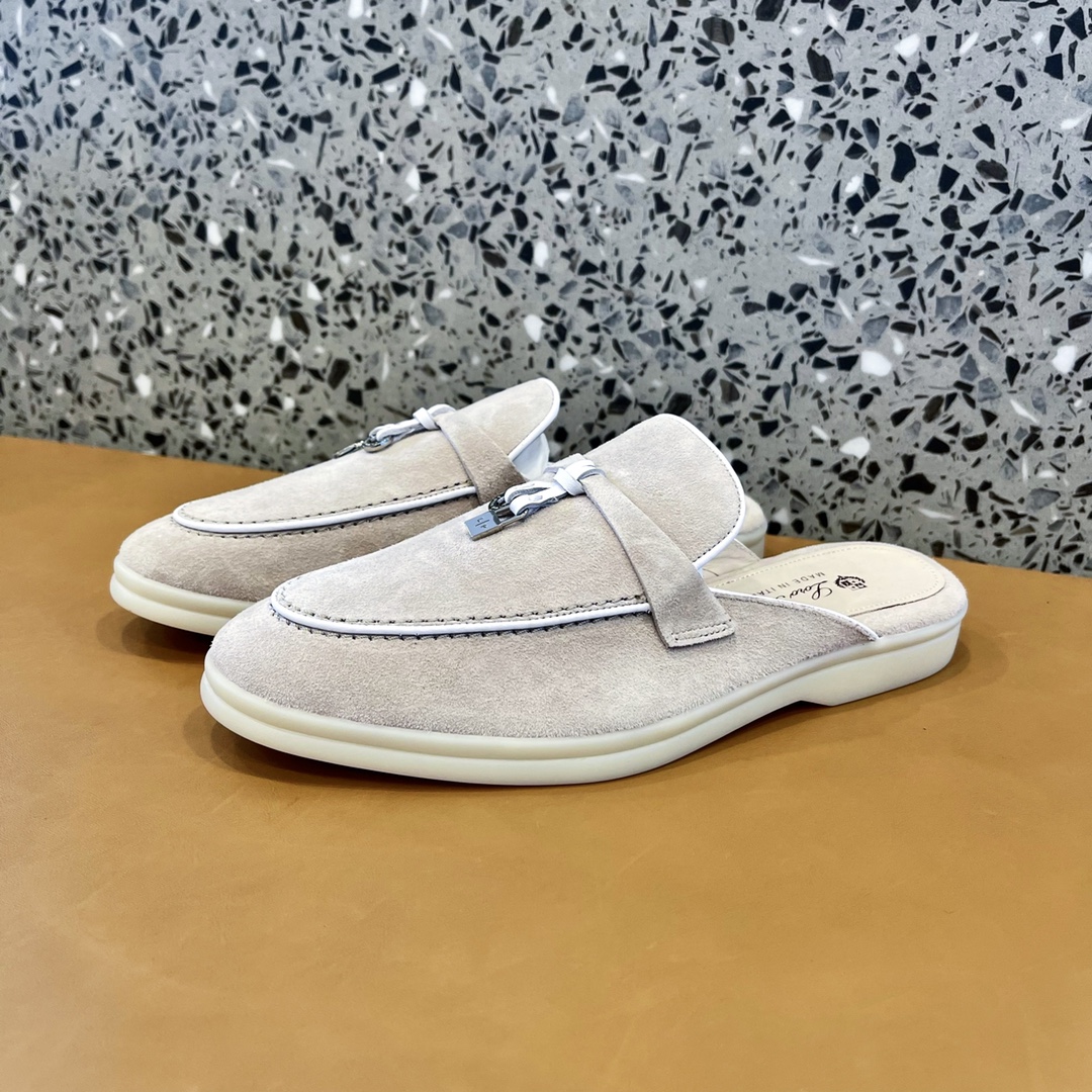 Loro Piana shoes 261 - vstockx