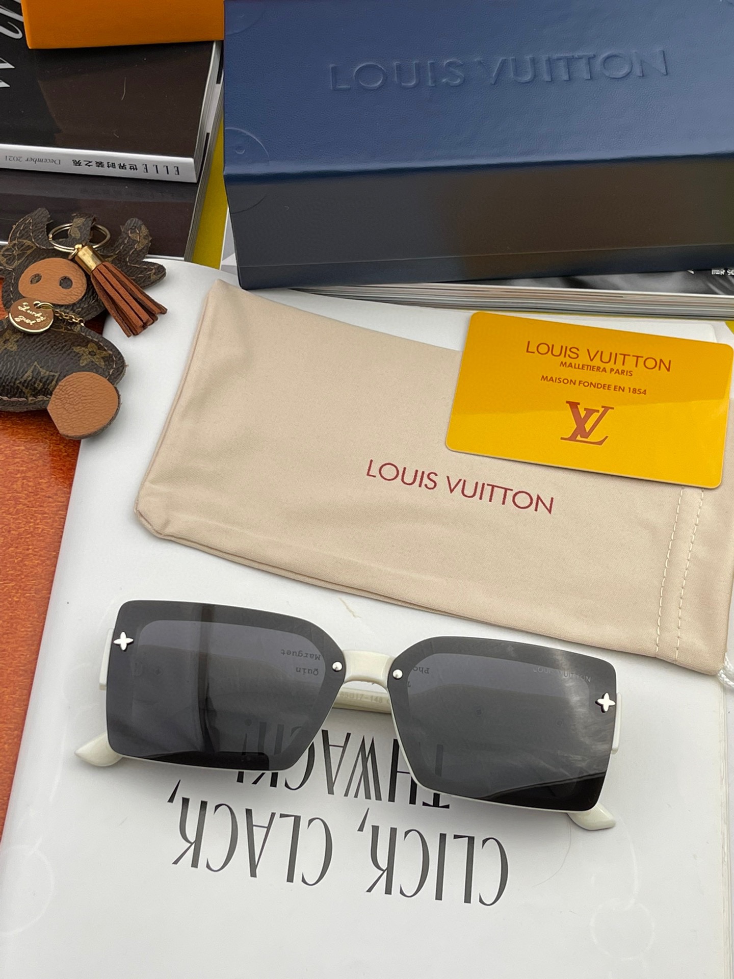 Sunglasses Louis Vuitton L6771 - vstockx
