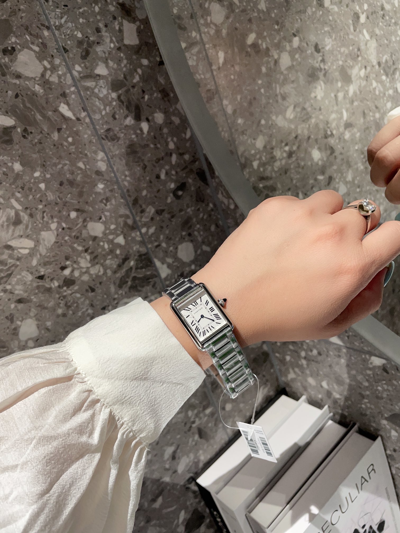 Watches Cartier 322104 size:25.5 mm - vstockx