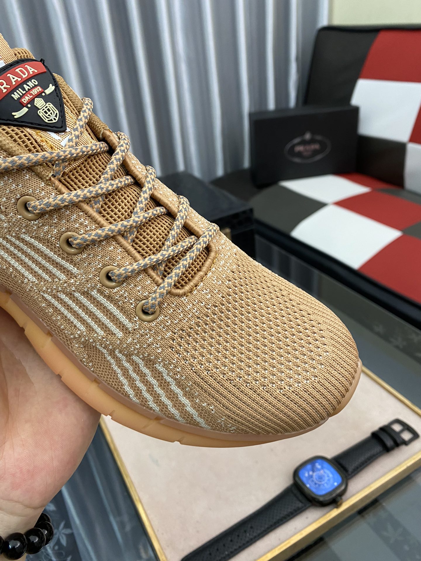 Prada Low Top sneaker 18 - vstockx