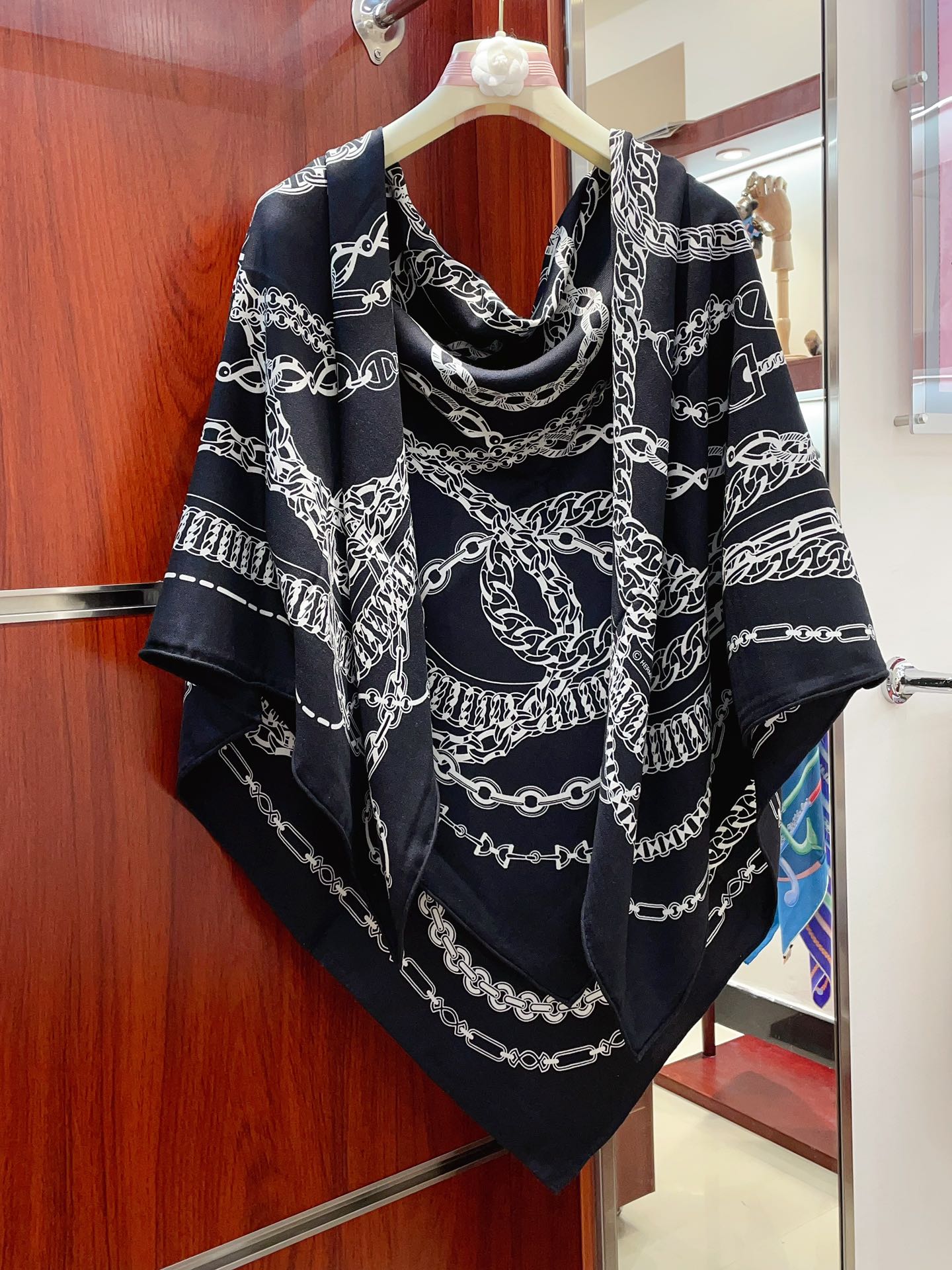 Streetwear Scarf Hermes 328739 SIZE:140cm*140cm - vstockx