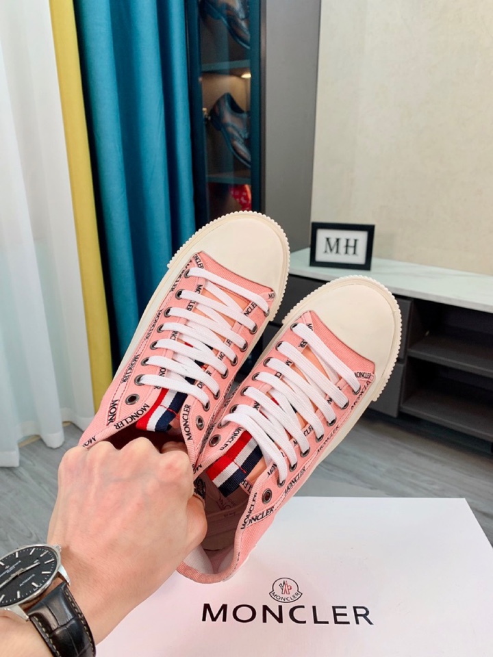 Moncler Lissex High Top Sneakers 6 - vstockx