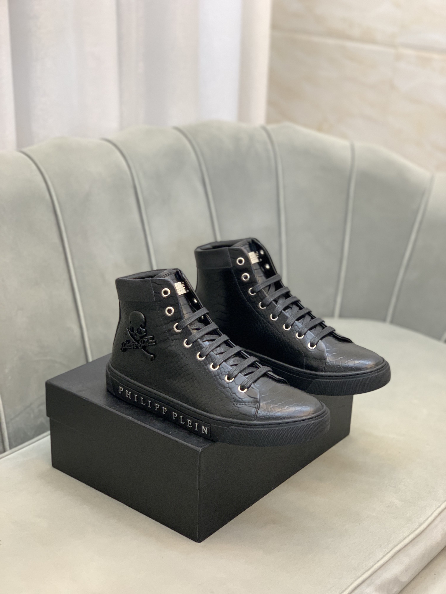 Philipp Plein High Top Sneakers 2 - vstockx