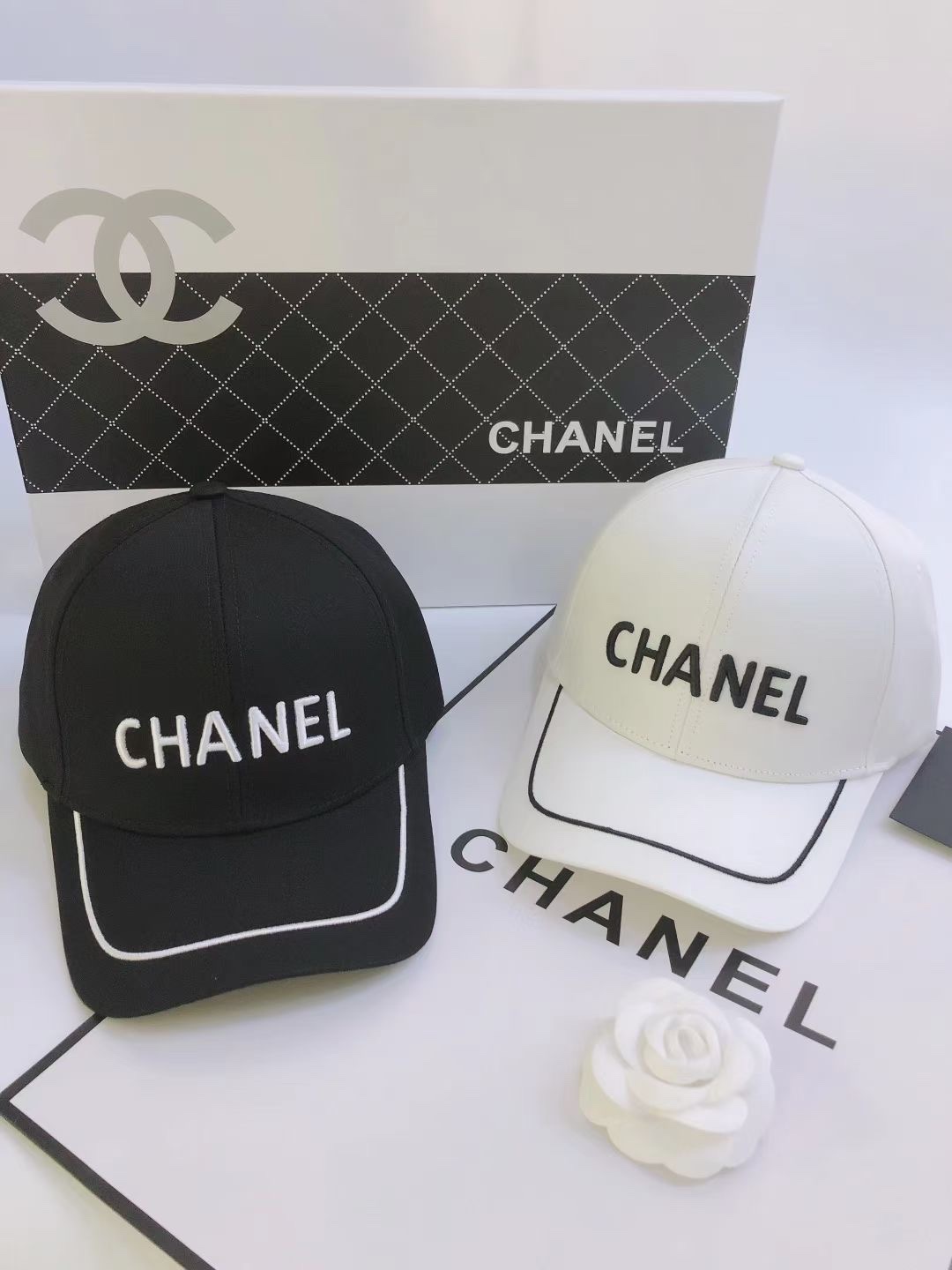 Hat Chanel 6 - vstockx